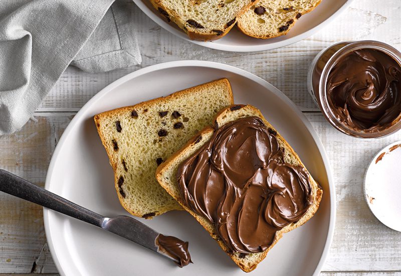 sp_web__0017_choc_chip_brioche_loaf_with_nutella_cmyk_small